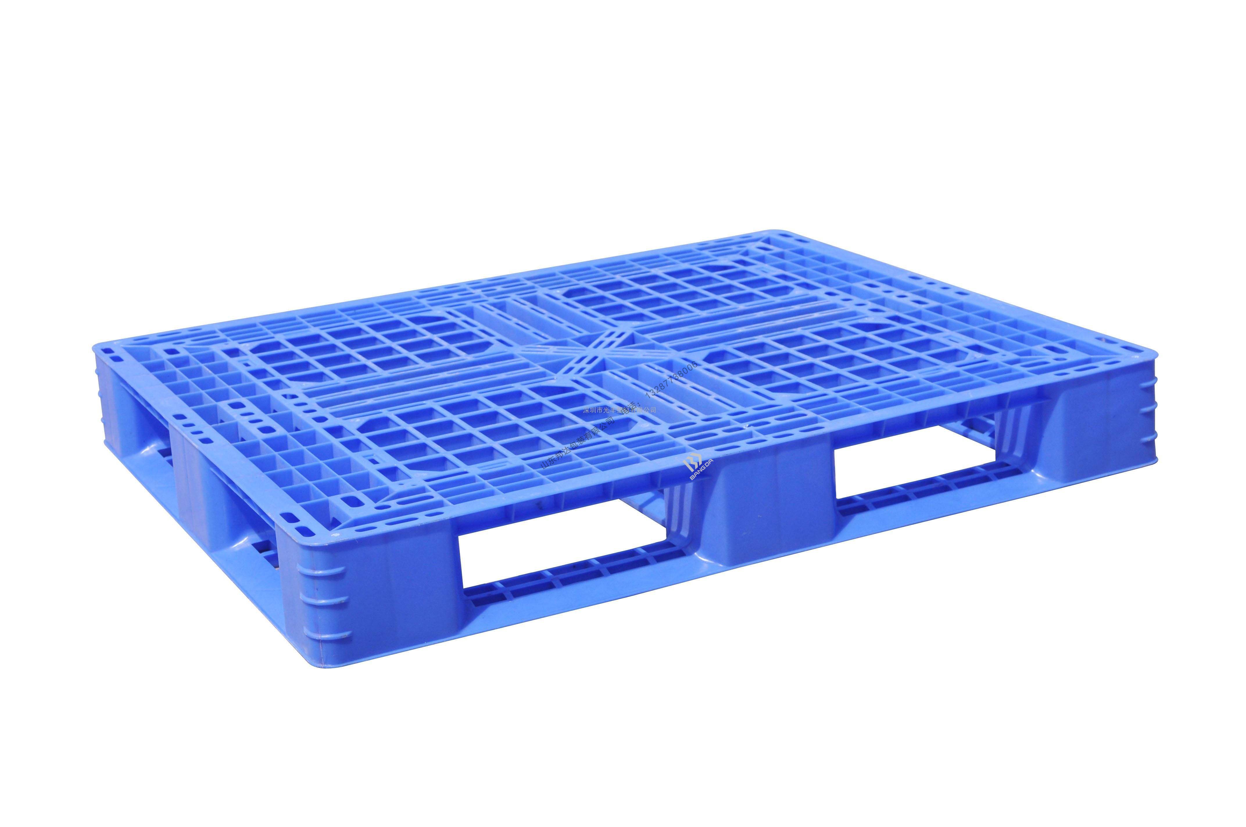 山東托盤廠家淺談:塑料托盤的發展現狀