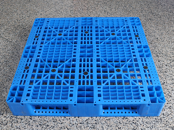 川字托盤在物流運輸中展現的市場重要性