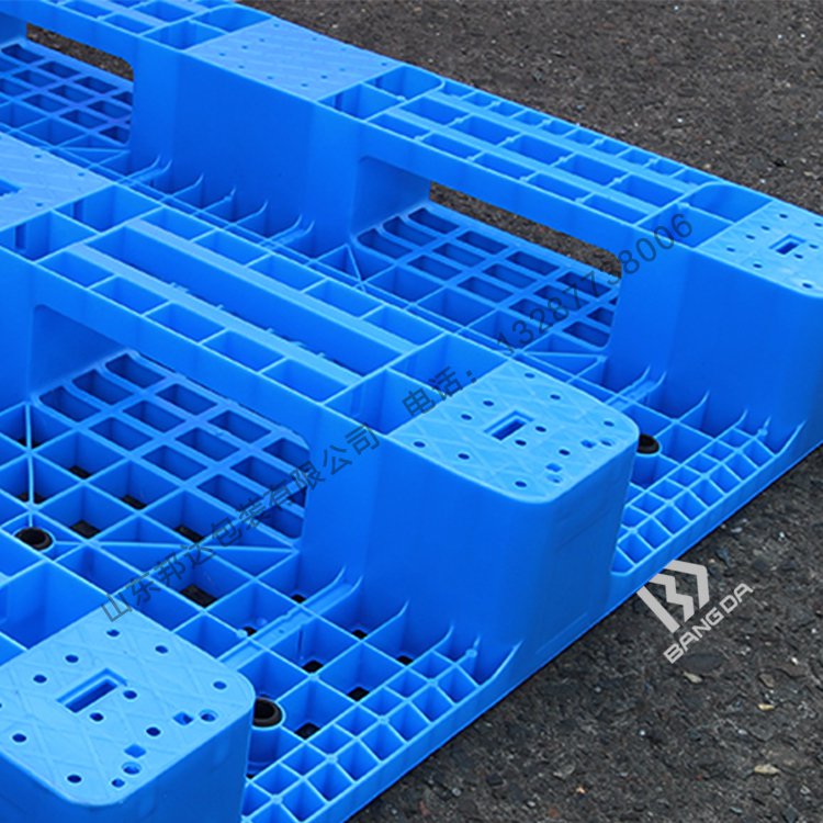 怎么選擇注塑托盤的承重?